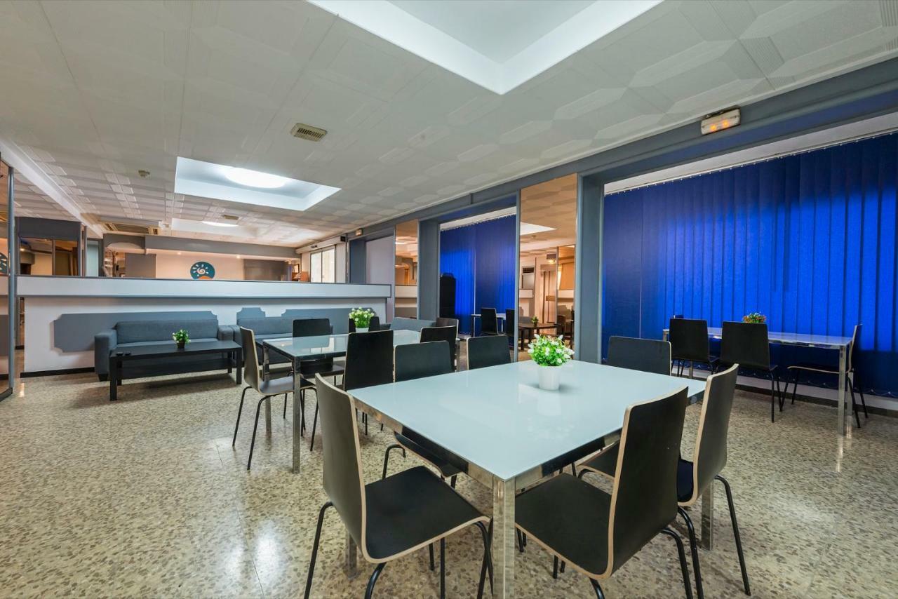 Hotel Mar I Sol Calella Luaran gambar