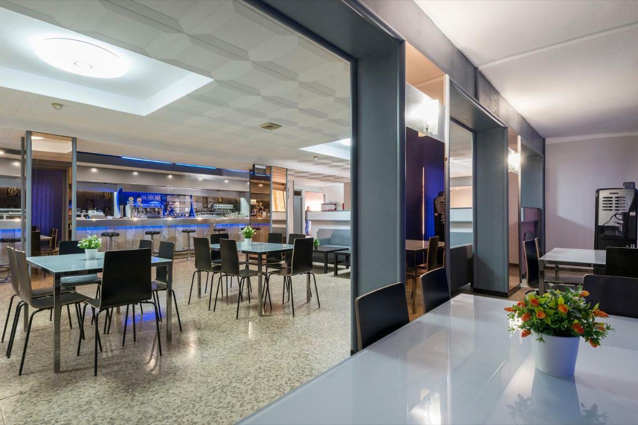 Hotel Mar I Sol Calella Luaran gambar